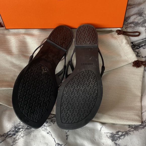 Hermes black sandals - Picture 2 of 3